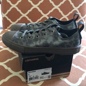 Kids Camouflage Converse